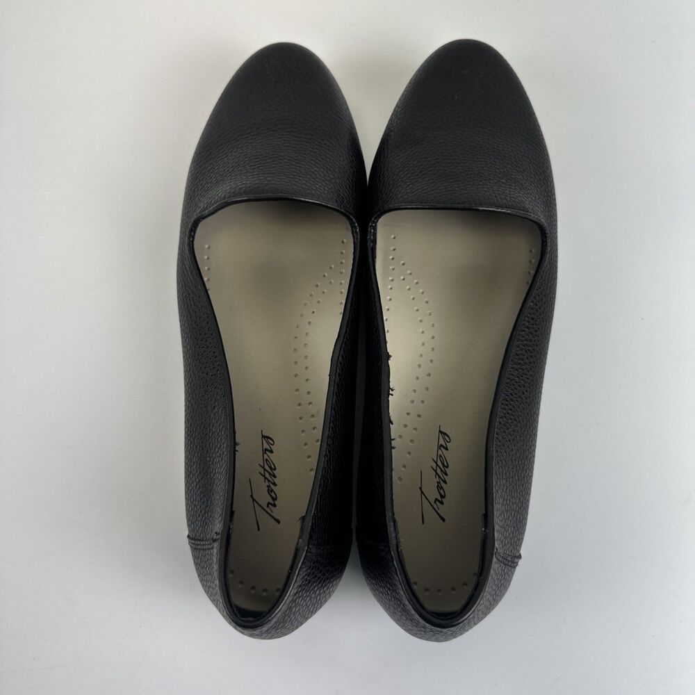 Trotters Black Leather Loafers - Picture 6 of 15